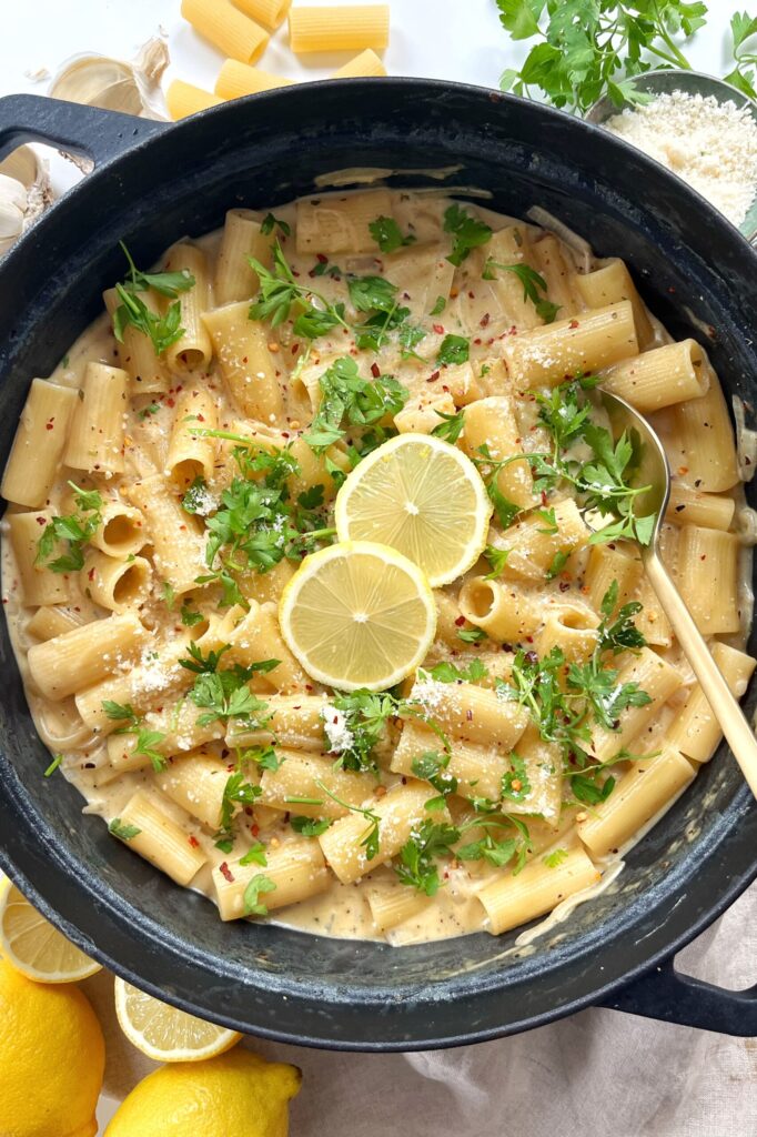La MEJOR Pasta con Boursin de Limón (En Una Sola Sartén)