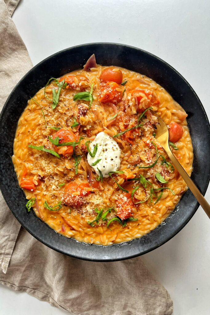 El MEJOR Orzotto de Tomate (Una Olla)